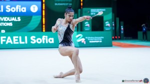 raffaeli sofia ita sfe09858 copia simone ferraro ph